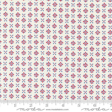 Moda - Red White and Bloom - 56114 - 11 - Daisy White