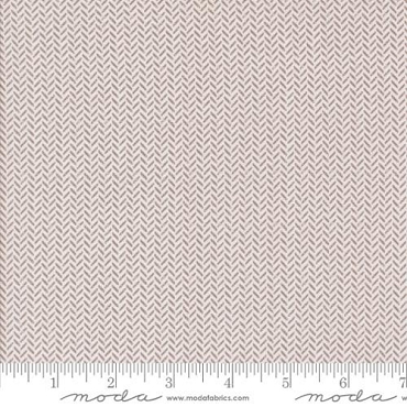 Berry and Pine - Moda - 5246 - 11