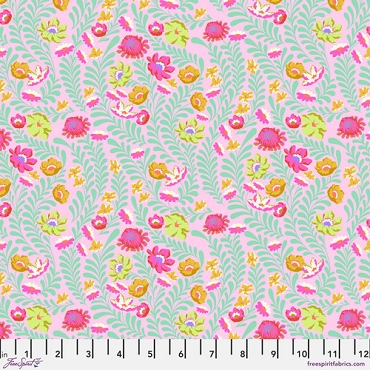 Tula Pink - Untamed - PWTP243 - Flowerfield - Lunar